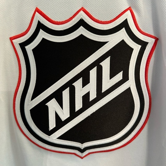 Adidas 2022 NHL All Star Hockey Jersey Size 44 Adult NWT - Picture 3 of 10